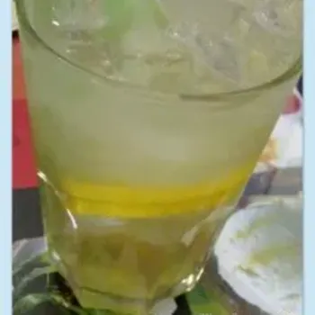 Honey Lemon with Aloe Vera