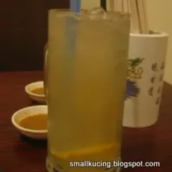 Lemon Honey Drink