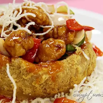 Buddha’s Yam Ring with Sweet & Sour Pork (佛钵咕嚕肉)