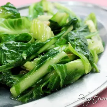 Stir-fry Chinese Cabbage (清炒菜膽)