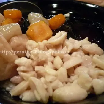 Soya Ice with Yam & Peanuts