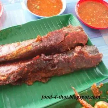 Ikan keli (catfish)