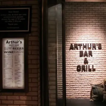 Arthur's Bar and Grill