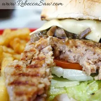 Peter’s Kitchen Pork Burger
