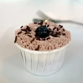 Chocolate Blueberry Cheese cupcake