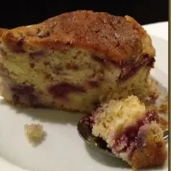 Raspberry Cake With Pear