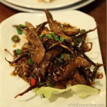 Spicy Fried Duck Tongue