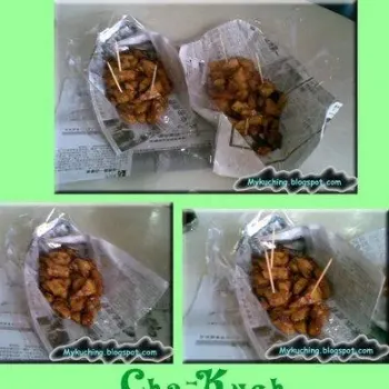 'Cha-Kueh’ (Chinese fried Rice Cake)