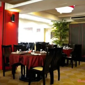 Internal view for the first floor of the restaurant