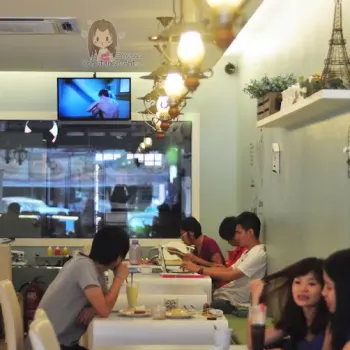 Provence Living Cafe