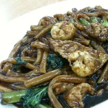 
Fat Noodles... (Tai Lok Mi)