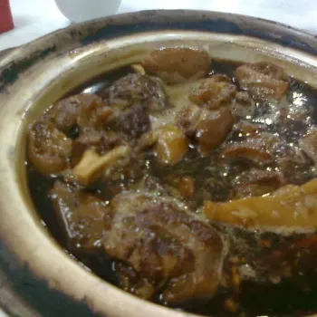 Vinegar pig trotter