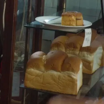 Loafs of Bread use for Butter toast or Roti Kahwin.