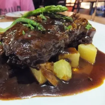 Braised Pork Ribs With Red Wine Herbal Sauce