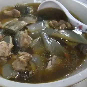 Softback Turtle And Village Chicken Soup Boiled With Red Dates And Wolf Berries