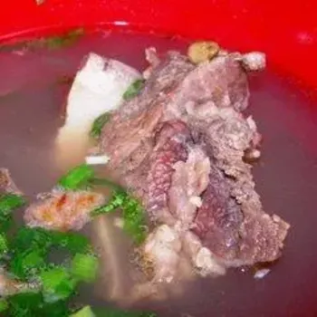 Beef bone soup