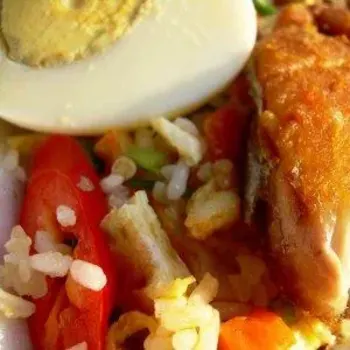 Eggs & golden fried fish