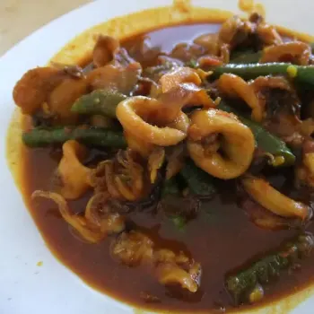 Squids With Long Beans