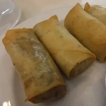 Pad Thai Spring Roll