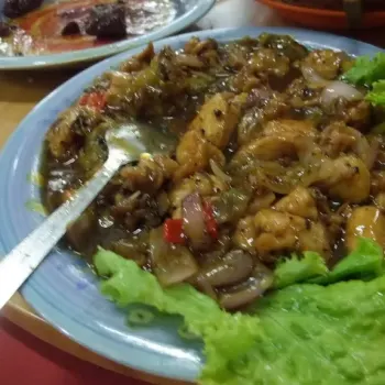 Bitter Gourd fried with chicken