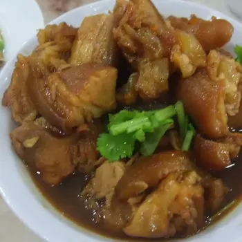Braised Pork Trotter