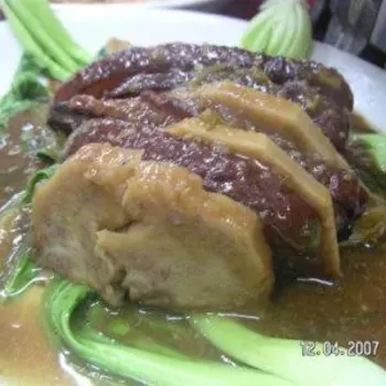 Yam & Braised Pork Belly