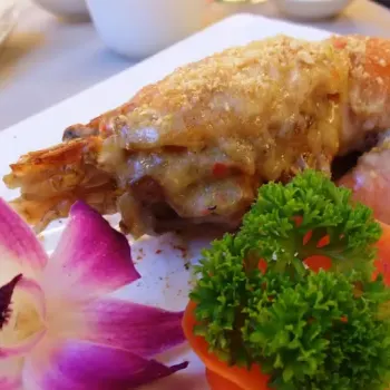  Big Headed King Prawn deep fried with cheese