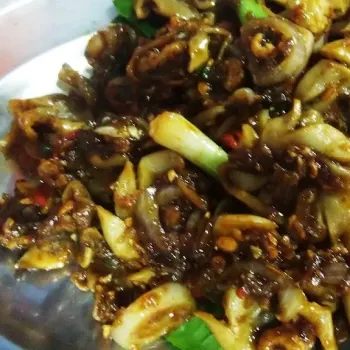 Pork Intestines ( Sang Cheong in Cantonese ) fried with dried shrimps