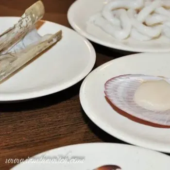 Scallops and fish meat noodles