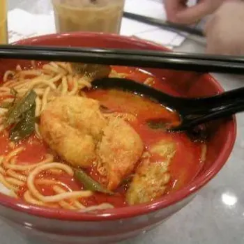 Curry mee
