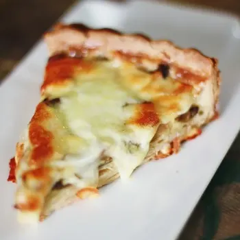  Mushroom Quiche