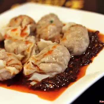 Dumplings with Special Chilies (京式水饺)