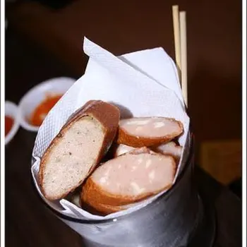 Black pepper and cheese sausage