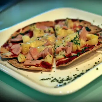 Hawaiian Delight Pizza