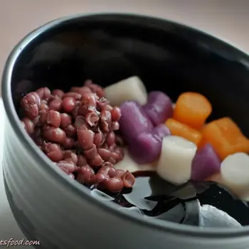 Snow House Top Seller- Snow House Soya Ice Series (Soya Ice, Grass Jelly, Taro Q Balls, Red Beans)
