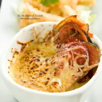 Baked Seafood Thermidor