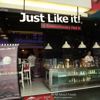 Just Like It! Liquid Nitrogen Ice Cream