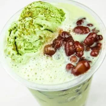 Green tea float