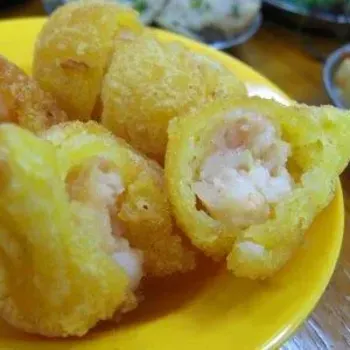 Fried salad prawn