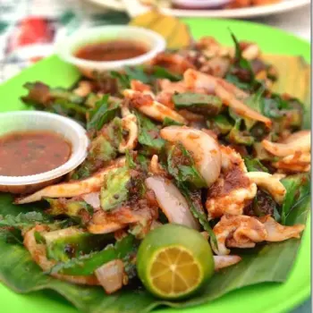 Stir-Fried Greens Like The Crowd Favourite “4 Dai Tin Wong” (Four Heavenly Kings)