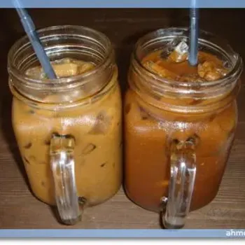Kopi ais and cham ais