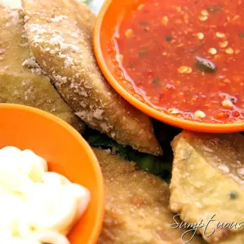 Deep fried bean curd/海鲜豆腐
