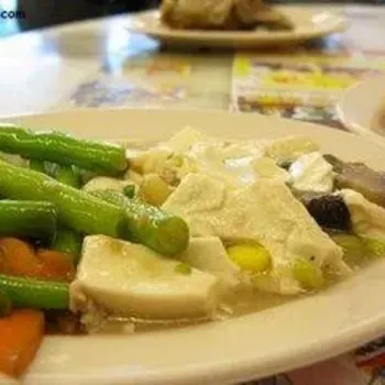 French beans, Tofu with mushrooms