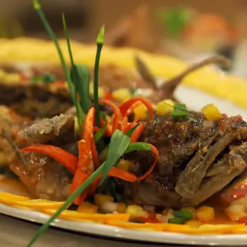 Steamed Home Style Garoupa Fish Head