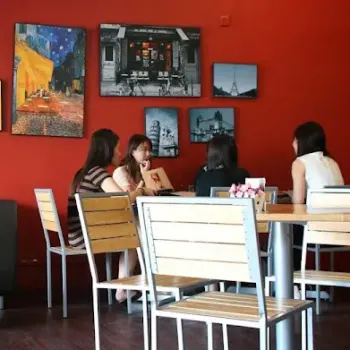 Cestino Bakery & Bistro