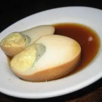 Boiled egg in stew-type sauce,