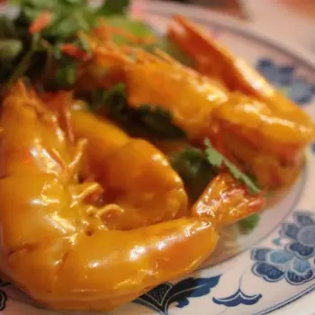 Fried Prawn in Pumpkin Butter Cream Sauce