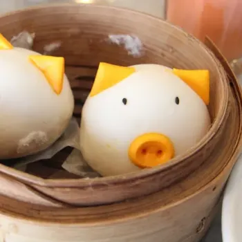Steamed Bun with Red Bean