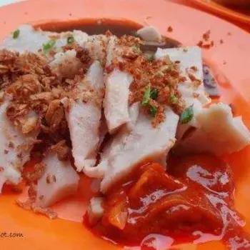 Steamed yam cake