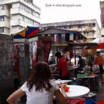 YTF and Chee Cheong Fun stall